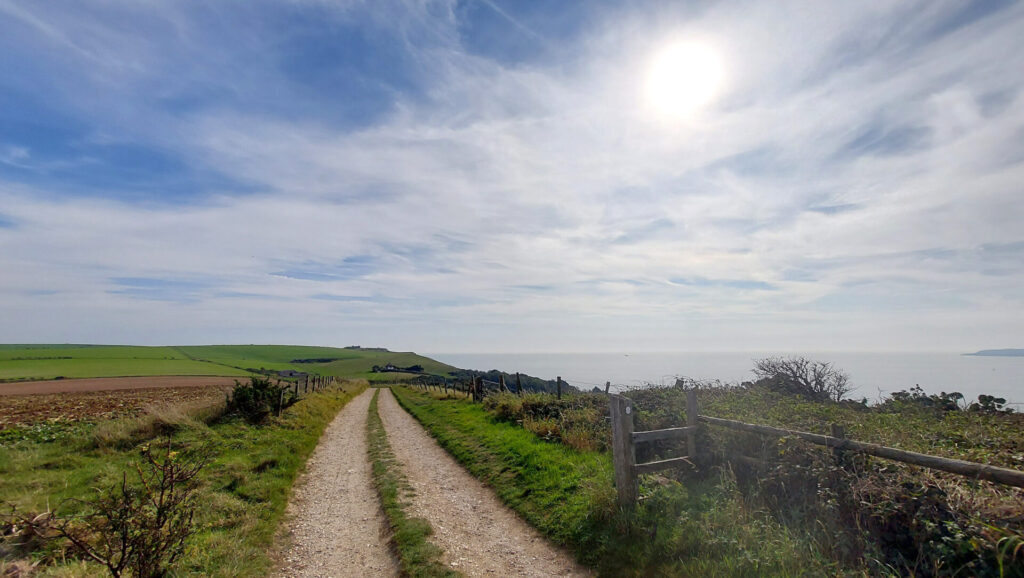 The path from Ringstead bay car park - Dorset walks